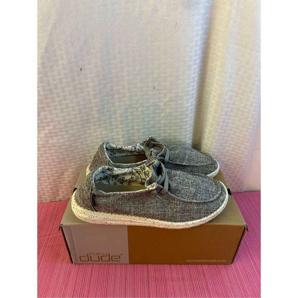 Hey dude gray Wendy linen‎ size 9